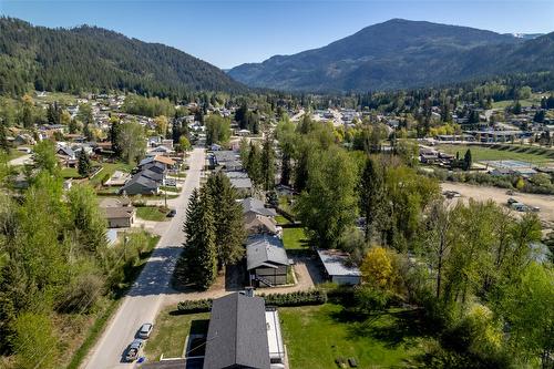 1810 First Street, Fruitvale, BC - Outdoor With View
