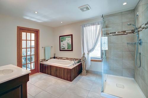 Salle de bains - 8829Z Route 117 S., Rivière-Rouge, QC - Indoor Photo Showing Bathroom