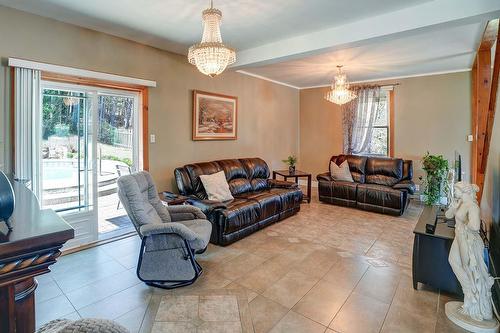 Salon - 8829Z Route 117 S., Rivière-Rouge, QC - Indoor Photo Showing Living Room