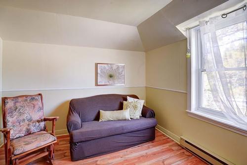 Chambre à coucher - 8829Z Route 117 S., Rivière-Rouge, QC - Indoor