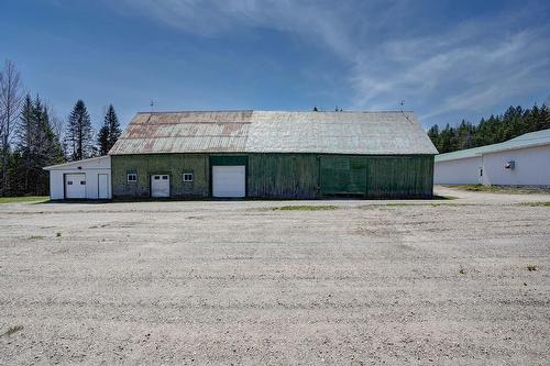 Grange - 8829Z Route 117 S., Rivière-Rouge, QC - Outdoor