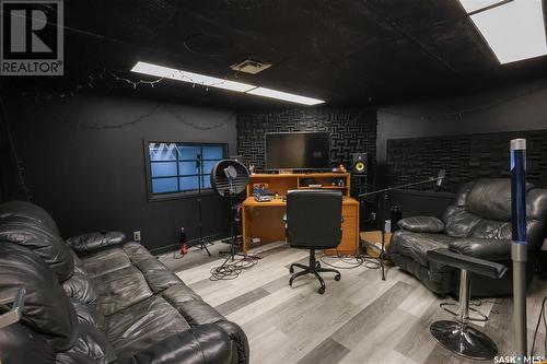 888 Central Avenue, Prince Albert, SK 