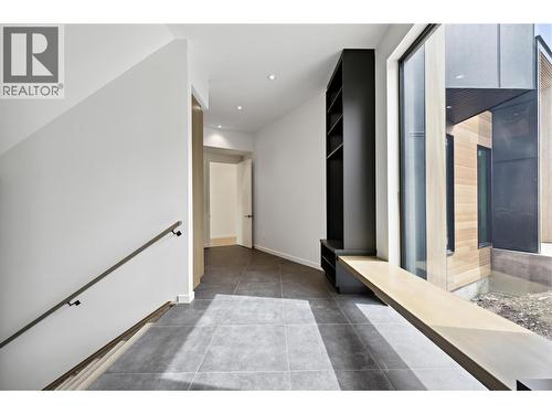 6200 Columbia Lake Road Unit# 4, Columbia Lake, BC - Indoor Photo Showing Other Room