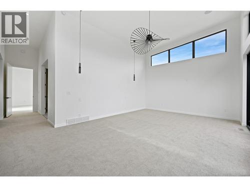 6200 Columbia Lake Road Unit# 4, Columbia Lake, BC - Indoor Photo Showing Other Room