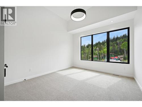 6200 Columbia Lake Road Unit# 4, Columbia Lake, BC - Indoor Photo Showing Other Room