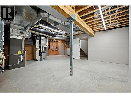 6200 Columbia Lake Road Unit# 4, Columbia Lake, BC - Indoor Photo Showing Basement