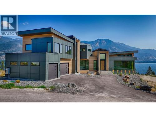 6200 Columbia Lake Road Unit# 4, Columbia Lake, BC - Outdoor With Body Of Water