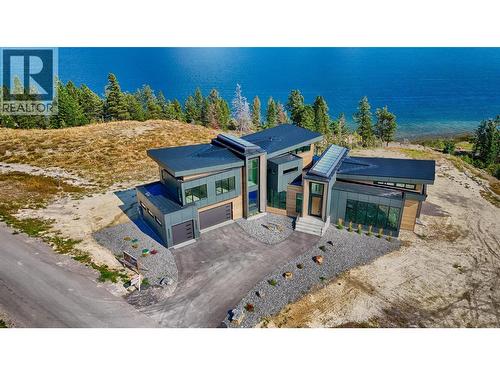 6200 Columbia Lake Road Unit# 4, Columbia Lake, BC - Outdoor With Body Of Water