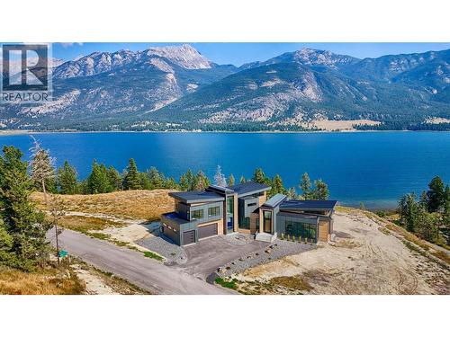 6200 Columbia Lake Road Unit# 4, Columbia Lake, BC - Outdoor With Body Of Water With View