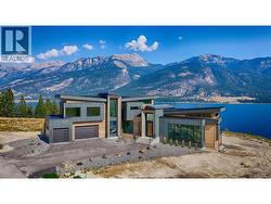 6200 COLUMBIA LAKE Road Unit# 4 Columbia Lake, BC V0B 1L2