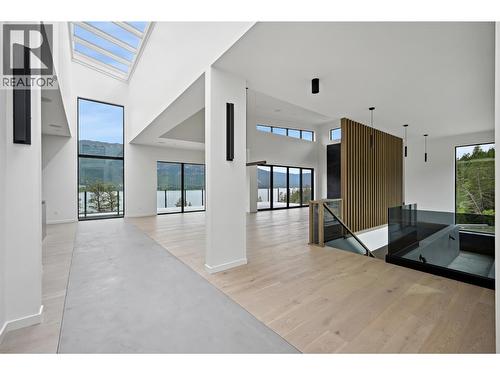 6200 Columbia Lake Road Unit# 4, Columbia Lake, BC - Indoor Photo Showing Other Room