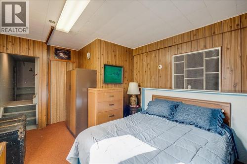 275 2Nd Avenue, Rivervale, BC - Indoor Photo Showing Bedroom