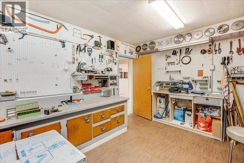 275 2Nd Avenue, Rivervale, BC - Indoor