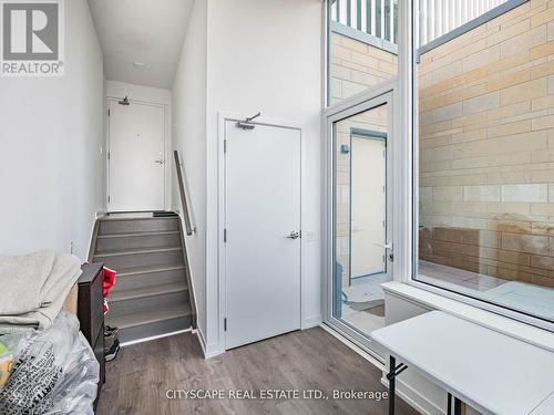 Th06 - 9 Buttermill Avenue W, Vaughan, ON - Indoor Photo Showing Other Room