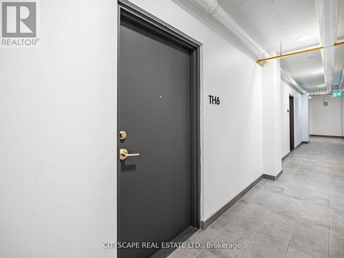 Th06 - 9 Buttermill Avenue W, Vaughan, ON -  Photo Showing Other Room