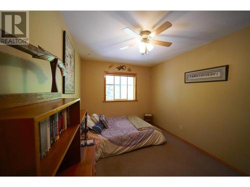 425 Alexander Road, Procter, BC - Indoor Photo Showing Bedroom