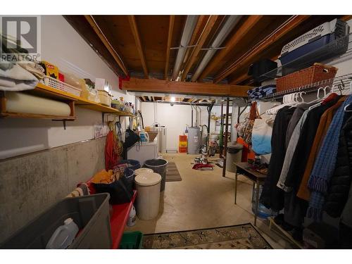 425 Alexander Road, Procter, BC - Indoor Photo Showing Basement