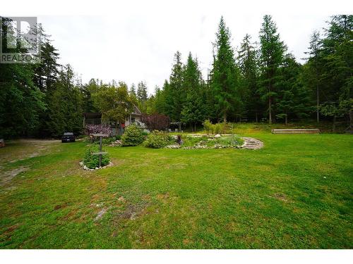 425 Alexander Road, Procter, BC - Outdoor