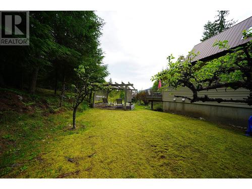 425 Alexander Road, Procter, BC - Outdoor