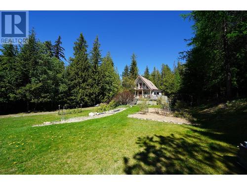 425 Alexander Road, Procter, BC - Outdoor