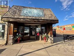 1012 102 Avenue  Dawson Creek, BC V1G 2B8