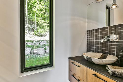 Salle d'eau - 700 Mtée De L'Adret, Sainte-Adèle, QC - Indoor