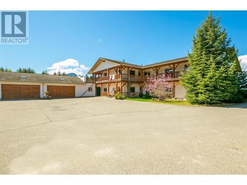 2190 30 Street Ne, Salmon Arm, BC - Outdoor
