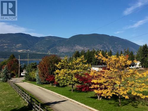 2190 30 Street Ne, Salmon Arm, BC - Outdoor With View