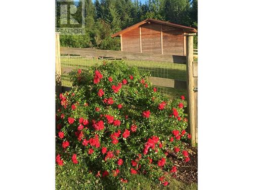 2190 30 Street Ne, Salmon Arm, BC - Outdoor