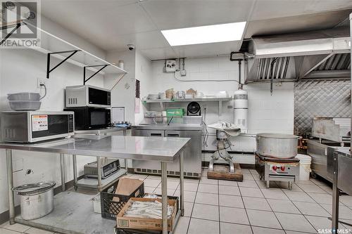 1013 Broadway Avenue, Saskatoon, SK 