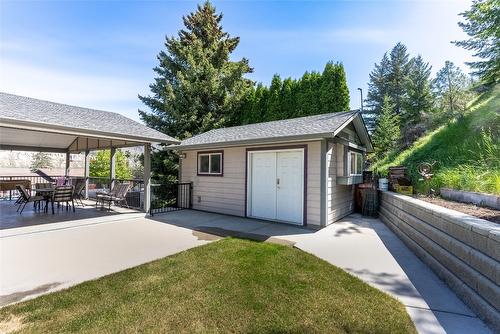5121 Crawford Place, Kamloops, BC - Outdoor