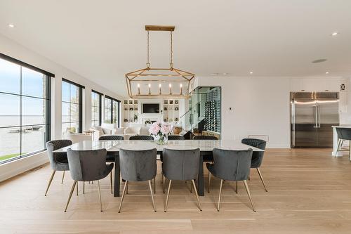 Salle à manger - 21 Prom. St-Louis, Notre-Dame-De-L'Île-Perrot, QC - Indoor Photo Showing Dining Room