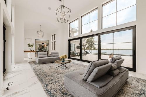 Hall d'entrée/Vestibule - 21 Prom. St-Louis, Notre-Dame-De-L'Île-Perrot, QC - Indoor