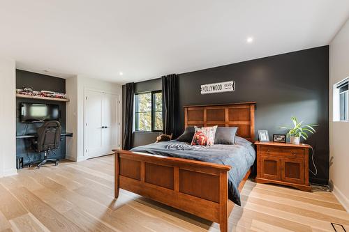 Chambre à coucher - 21 Prom. St-Louis, Notre-Dame-De-L'Île-Perrot, QC - Indoor Photo Showing Bedroom