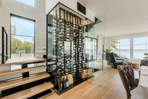 Cave à vin - 21 Prom. St-Louis, Notre-Dame-De-L'Île-Perrot, QC - Indoor