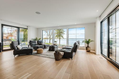 Salon - 21 Prom. St-Louis, Notre-Dame-De-L'Île-Perrot, QC - Indoor Photo Showing Living Room