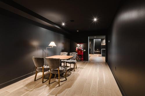 Salle de jeux - 21 Prom. St-Louis, Notre-Dame-De-L'Île-Perrot, QC - Indoor Photo Showing Other Room