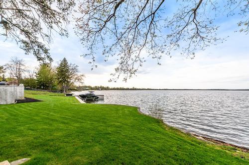 Bord de l'eau - 21 Prom. St-Louis, Notre-Dame-De-L'Île-Perrot, QC - Outdoor With Body Of Water With View