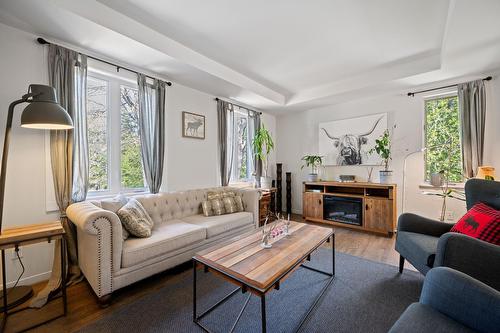Salon - 153 Route 323, Brébeuf, QC - Indoor Photo Showing Living Room