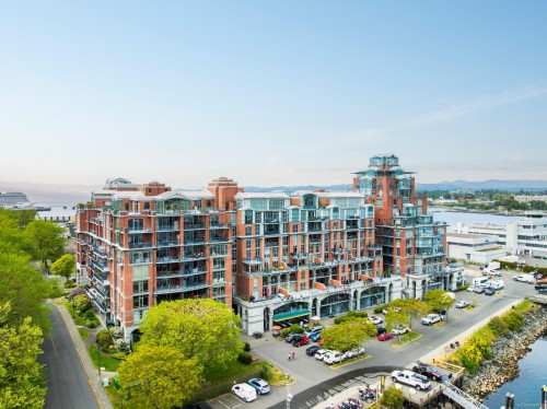 821-21 Dallas Rd, Victoria, BC - Outdoor With View