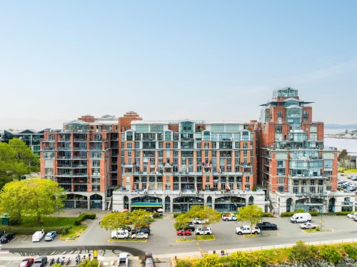 821-21 Dallas Rd, Victoria, BC - Outdoor With Facade