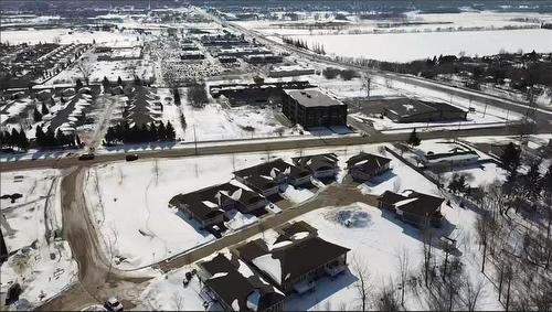 7 Whistler Landing Bay, Brandon, MB 