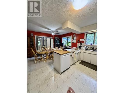 5380 Centennial Drive, Terrace, BC - Indoor Photo Showing Other Room