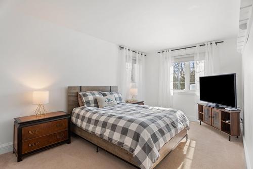 Bedroom - 1037 Ch. Morgan, Saint-Adolphe-D'Howard, QC - Indoor Photo Showing Bedroom