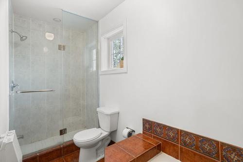 Bathroom - 1037 Ch. Morgan, Saint-Adolphe-D'Howard, QC - Indoor Photo Showing Bathroom