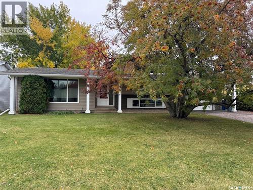 316 8Th Street E, Wynyard, SK - Outdoor