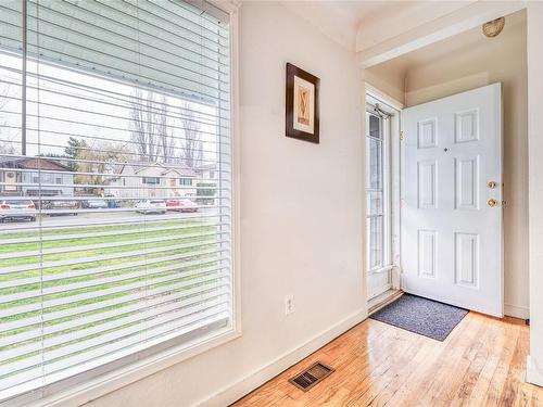 3054 Donald St, Saanich, BC 