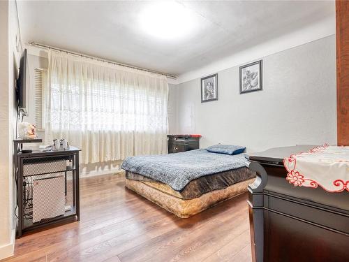 3054 Donald St, Saanich, BC 