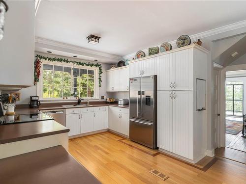 6742 Norcross Rd, Duncan, BC 