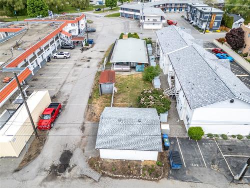 1084 Dynes Avenue  Penticton, BC V2A 1G1